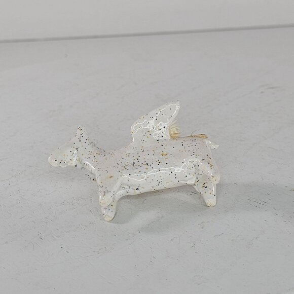 Handcrafted Ceramic Zuni Fetish Goat Sheep Figurine With Feather Stone Speckled - Picture 7 of 8